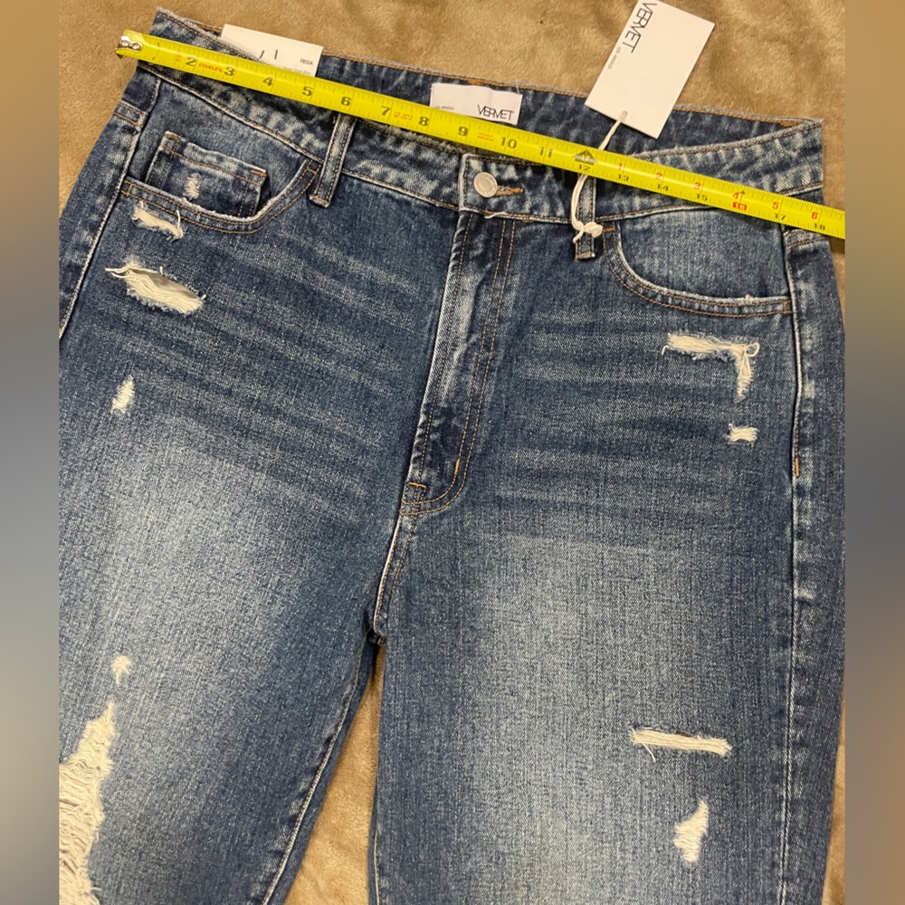 Vervet Distressed Jeans Super High Rise Slim Straight Leg Cropped Jeans NEW - Picture 13 of 15